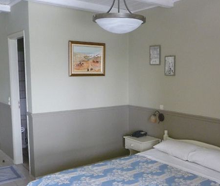Axilleion Hotel Aspous エクステリア 写真